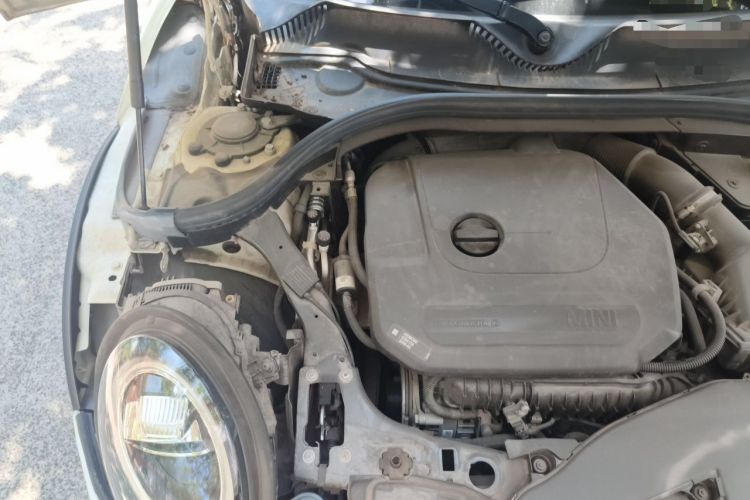 Used MINI Clubman 2019 1.5T COOPER Connoisseur Engine Bay Right
