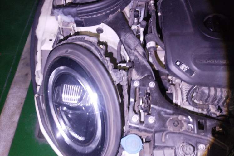 Used MINI Clubman 2019 1.5T ONE Engine Bay Right
