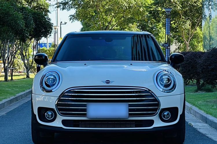 Used MINI Clubman 2019 1.5T COOPER Connoisseur Exterior 3