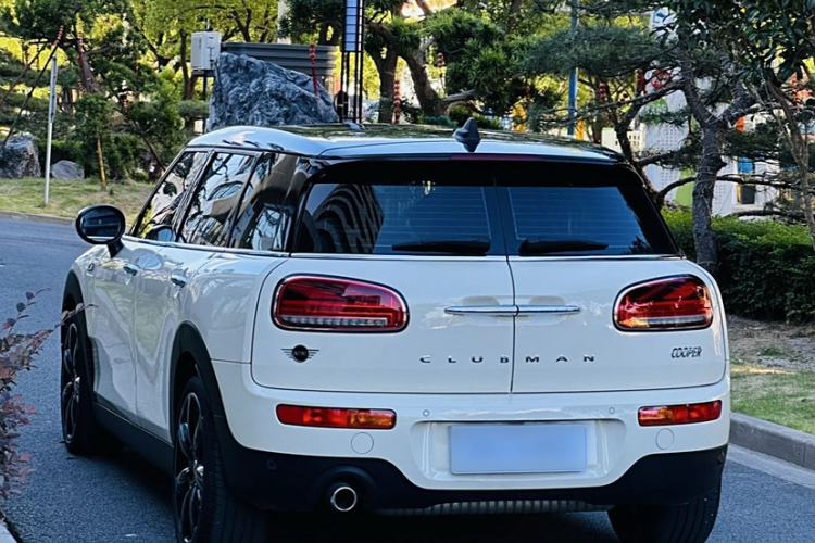 Used MINI Clubman 2019 1.5T COOPER Connoisseur Exterior 4