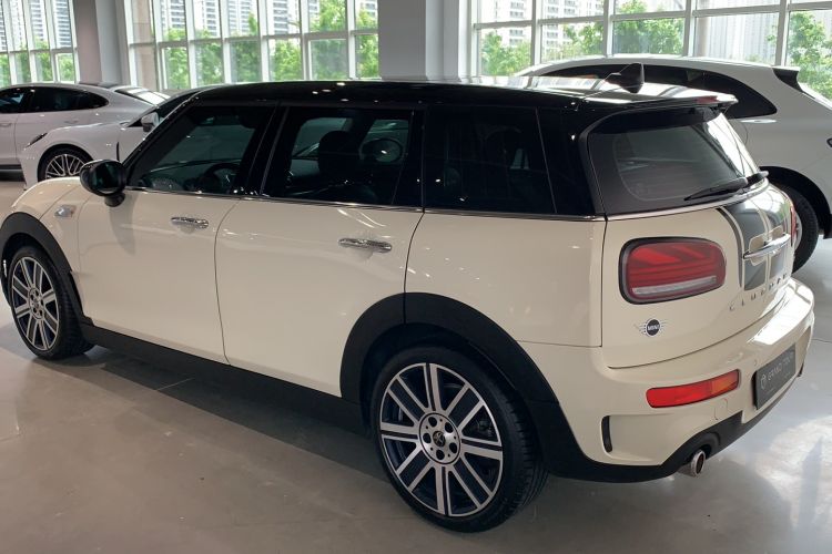 Used MINI Clubman 2019 2.0T COOPER S Exterior 4