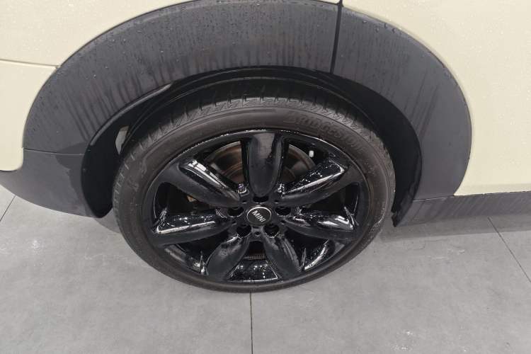 Used MINI Clubman 2019 1.5T COOPER Connoisseur Exterior 5