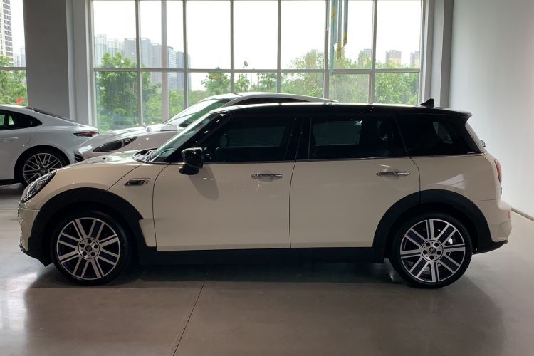 Used MINI Clubman 2019 2.0T COOPER S Exterior 5