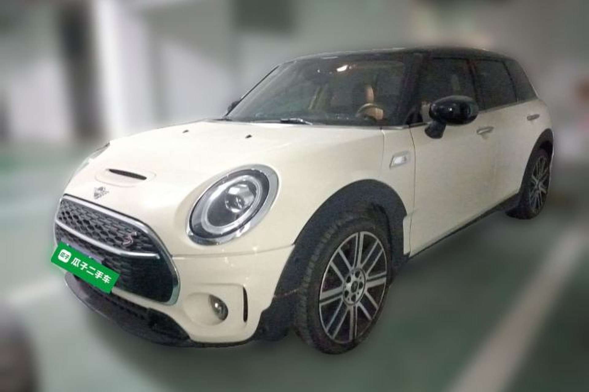 Used MINI Clubman 2019 2.0T COOPER S Front Left 45 Deg