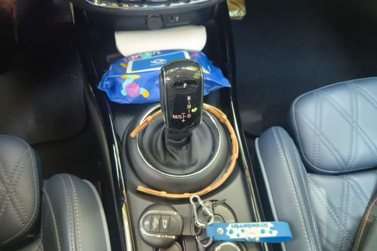 Used MINI Clubman 2019 1.5T COOPER Connoisseur Gear Lever