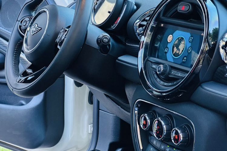 Used MINI Clubman 2019 1.5T COOPER Connoisseur Interior 6