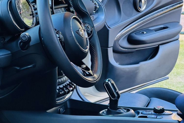 Used MINI Clubman 2019 1.5T COOPER Connoisseur Interior 7