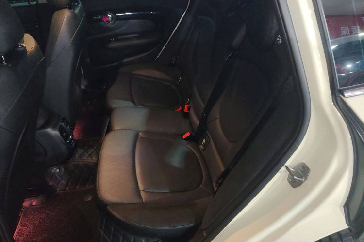 Used MINI Clubman 2019 2.0T COOPER S Left Rear Seat