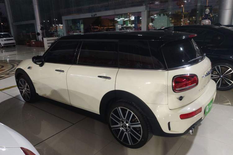 Used MINI Clubman 2019 2.0T COOPER S Left Side