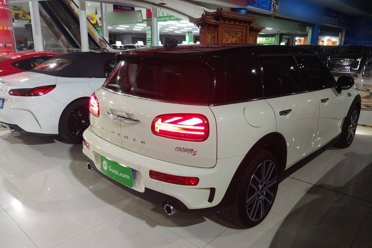 Used MINI Clubman 2019 2.0T COOPER S Rear Right 45 Deg