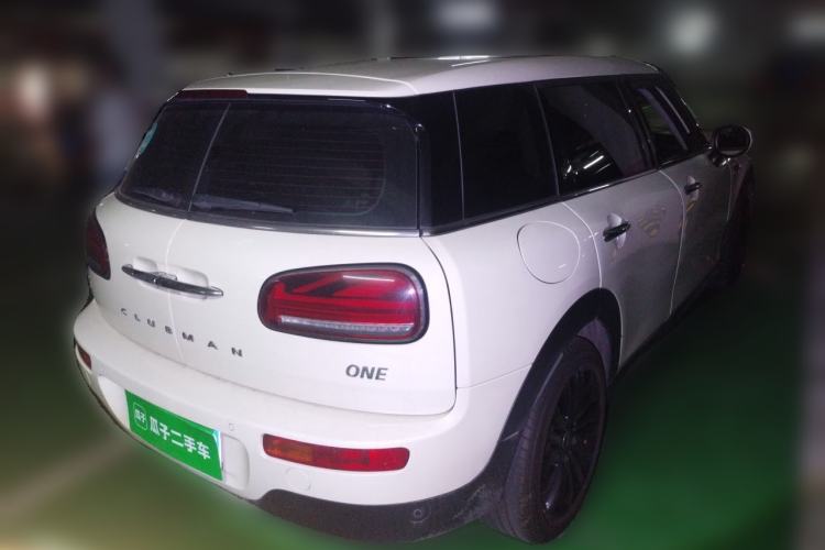 Used MINI Clubman 2019 1.5T ONE Rear Right 45 Deg