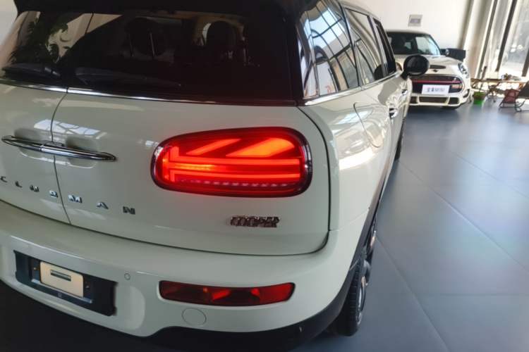 Used MINI Clubman 2019 1.5T COOPER Connoisseur Right Rear Taillight