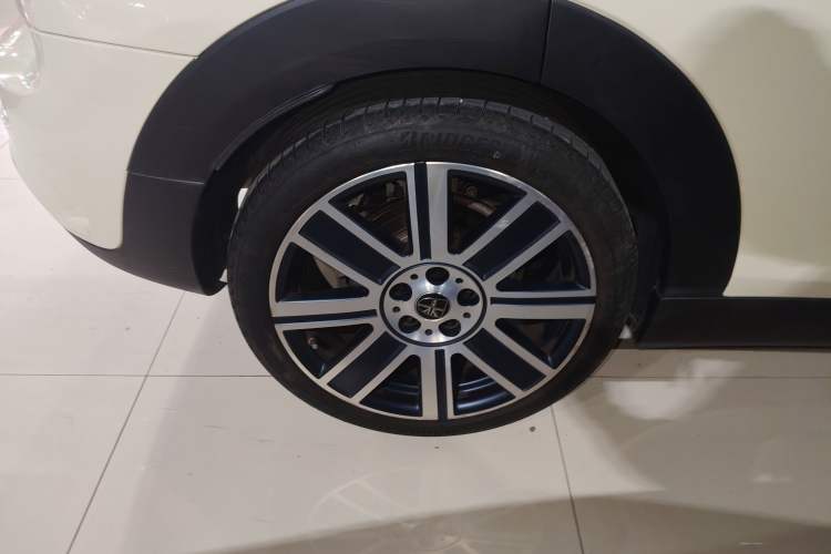 Used MINI Clubman 2019 2.0T COOPER S Right Rear Wheel Hub