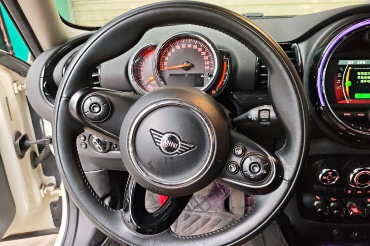 Used MINI Clubman 2019 1.5T ONE Steering Wheel