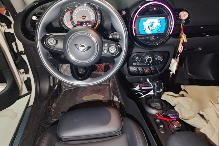 Used MINI Clubman 2019 1.5T ONE Steering Wheel