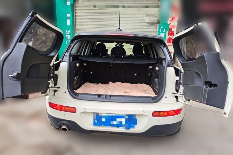 Used MINI Clubman 2019 1.5T ONE Trunk