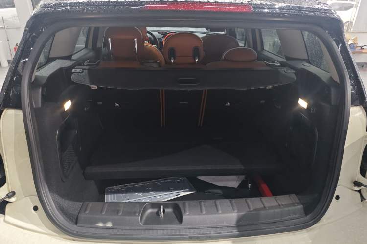 Used MINI Clubman 2019 1.5T COOPER Connoisseur Trunk