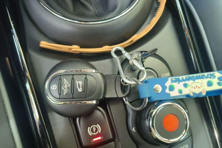 Used MINI Clubman 2019 1.5T COOPER Connoisseur Vehicle Key
