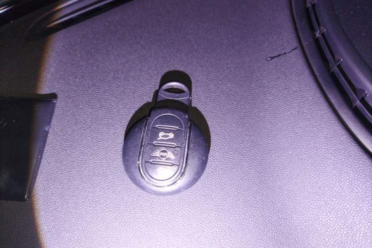 Used MINI Clubman 2019 1.5T ONE Vehicle Key