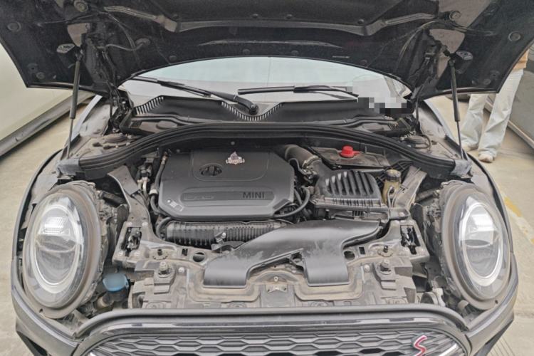 Used MINI Clubman 2021 2.0T COOPER S Engine Bay