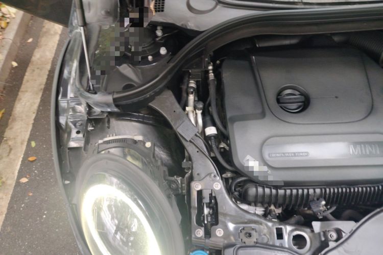 Used MINI Clubman 2021 2.0T COOPER S Engine Bay Right