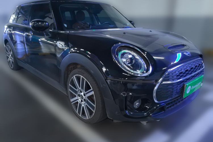 Used MINI Clubman 2021 2.0T COOPER S Front Right 45 Deg