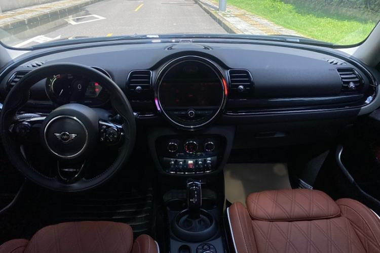 Used MINI Clubman 2021 1.5T COOPER Connoisseur Interior 11