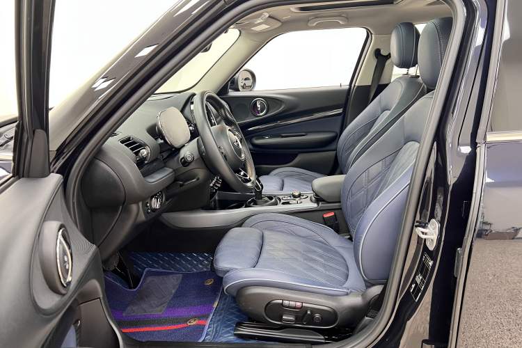 Used MINI Clubman 2021 1.5T COOPER Connoisseur Interior 6
