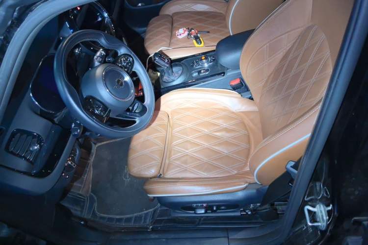 Used MINI Clubman 2021 2.0T COOPER S Left Front Seat