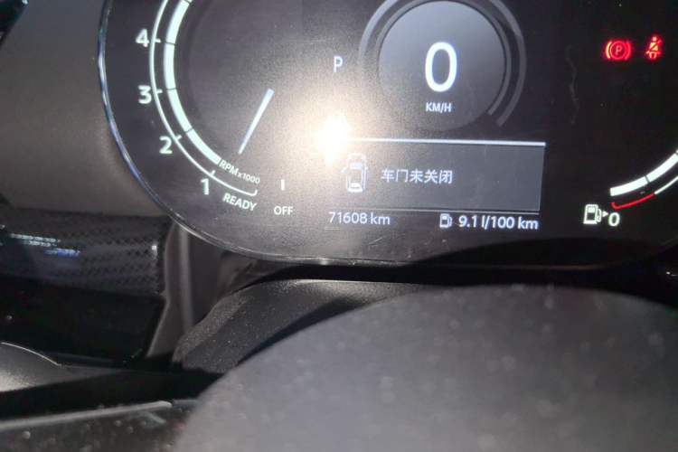 Used MINI Clubman 2021 2.0T COOPER S Odometer Close Up