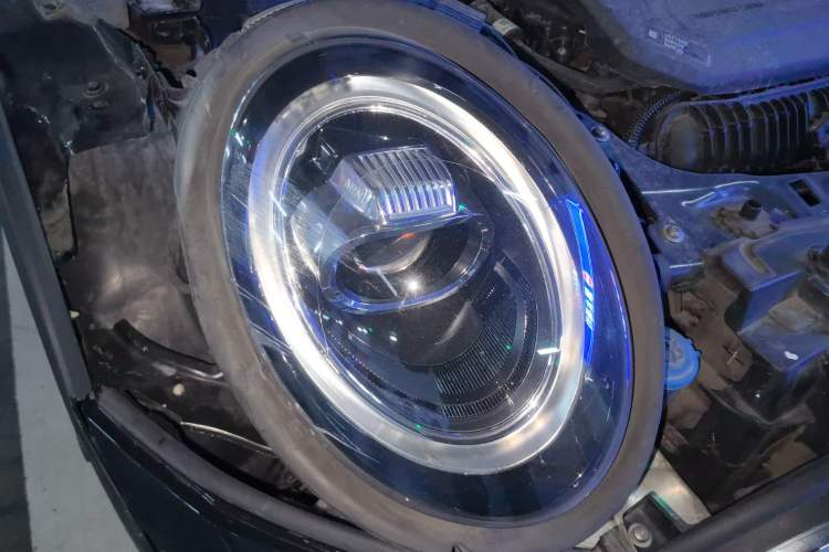 Used MINI Clubman 2021 2.0T COOPER S Right Front Headlight