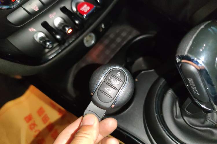 Used MINI Clubman 2021 1.5T COOPER Connoisseur Vehicle Key