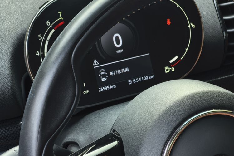 Used MINI Clubman 2021 1.5T COOPER Connoisseur Interior 1