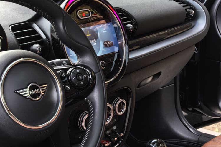 Used MINI Clubman 2021 1.5T COOPER Connoisseur Interior 2