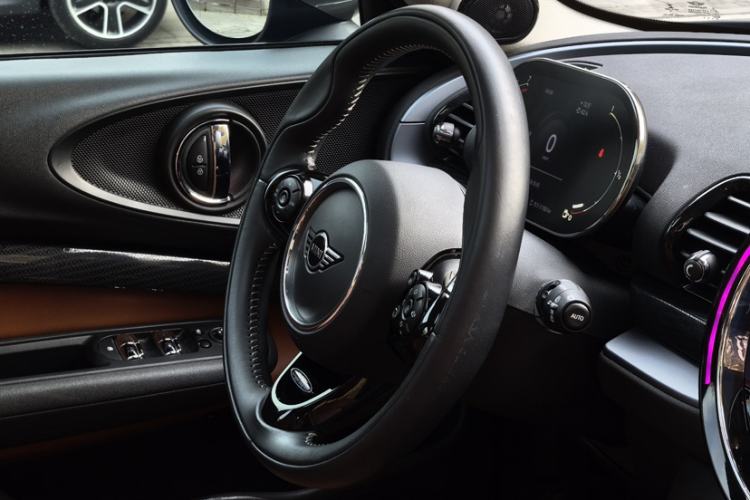 Used MINI Clubman 2021 1.5T COOPER Connoisseur Interior 5