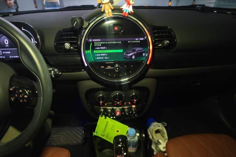 Used MINI Clubman 2021 1.5T COOPER Connoisseur Audio And AC Panel