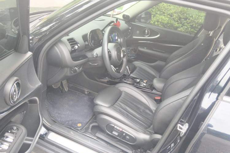 Used MINI Clubman 2021 2.0T COOPER S Driver Seat