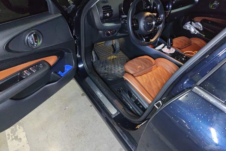 Used MINI Clubman 2021 1.5T COOPER Connoisseur Driver Seat