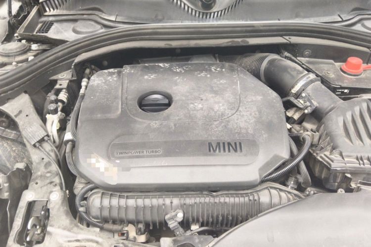 Used MINI Clubman 2021 2.0T COOPER S Engine Bay