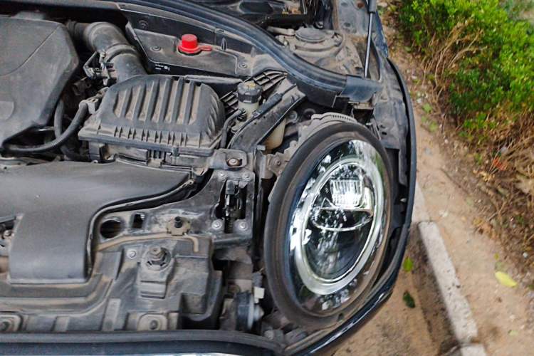 Used MINI Clubman 2021 1.5T COOPER Connoisseur Engine Bay Left
