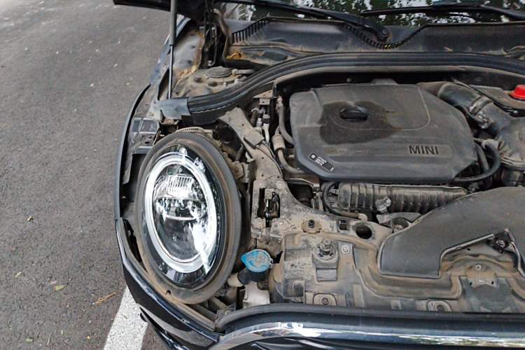 Used MINI Clubman 2021 1.5T COOPER Connoisseur Engine Bay Right