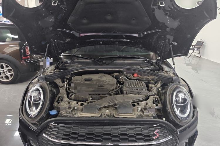 Used MINI Clubman 2021 2.0T COOPER S Engine Bay