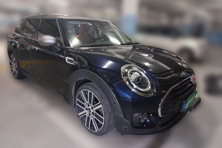 Used MINI Clubman 2021 1.5T COOPER Connoisseur Front Right 45 Deg