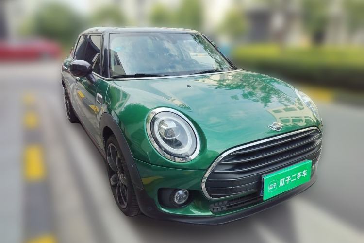 Used MINI Clubman 2021 1.5T COOPER Connoisseur Front Right 45 Deg