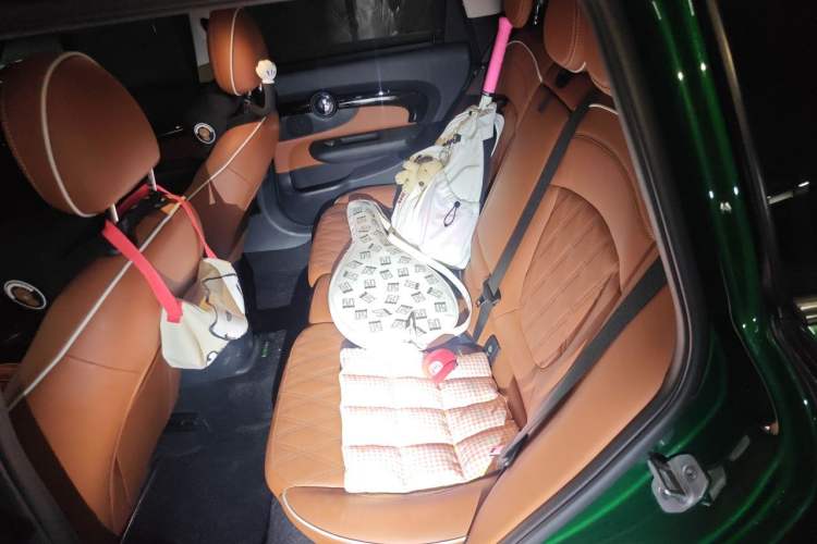 Used MINI Clubman 2021 1.5T COOPER Connoisseur Left Rear Seat
