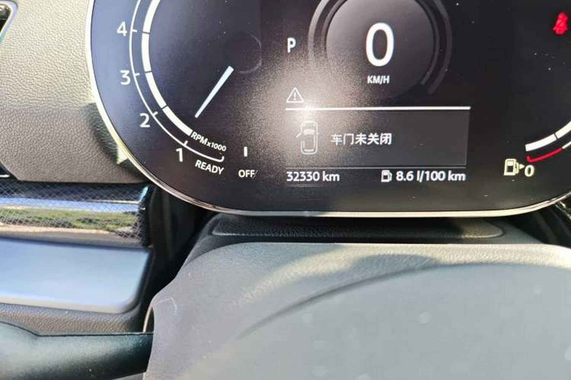 Used MINI Clubman 2021 1.5T COOPER Connoisseur Odometer Close Up