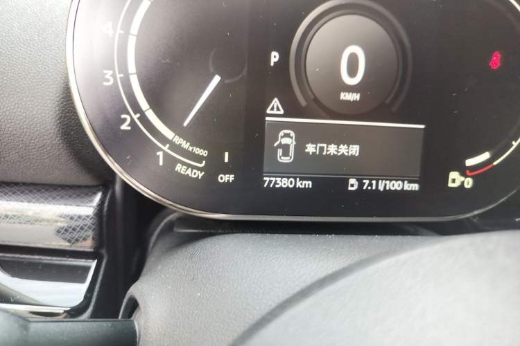 Used MINI Clubman 2021 1.5T COOPER Connoisseur Odometer Close Up