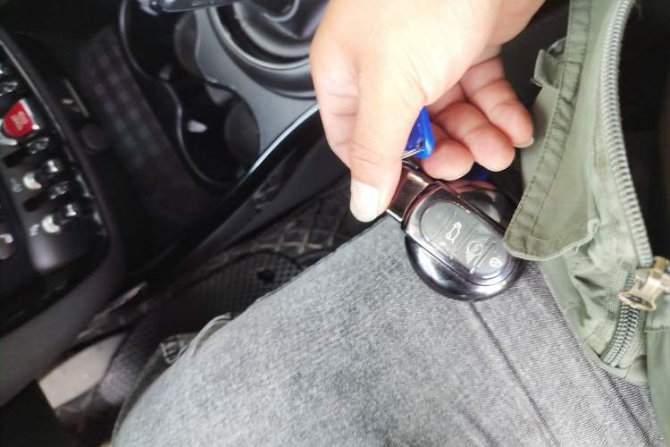 Used MINI Clubman 2021 1.5T COOPER Connoisseur Vehicle Key