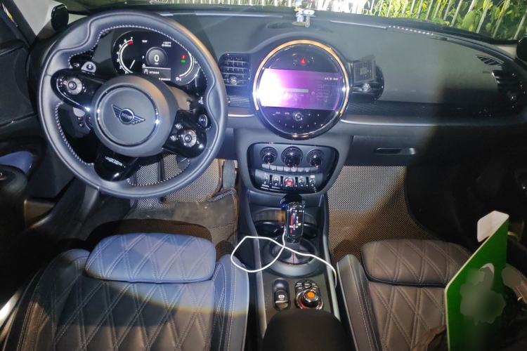 Used MINI Clubman 2021 2.0T COOPER S Center Console
