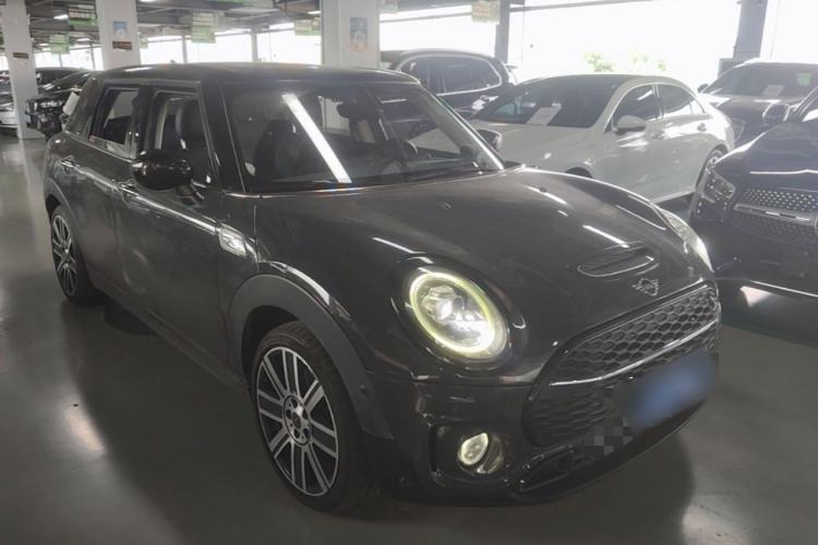 Used MINI Clubman 2021 2.0T COOPER S Front Right 45 Deg